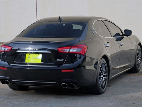 Used 2017 Maserati Ghibli w/ Luxury Package RWD image 51
