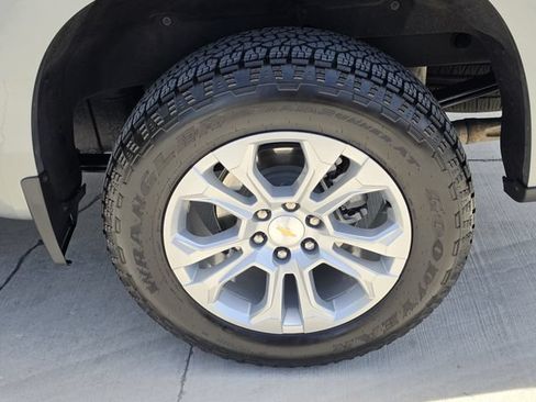 Used 2026 Chevrolet Silverado 1500 LTZ AWD/4WD image 34