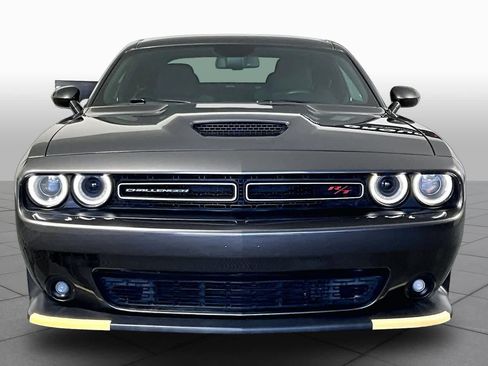 Used 2020 Dodge Challenger R/T RWD image 4