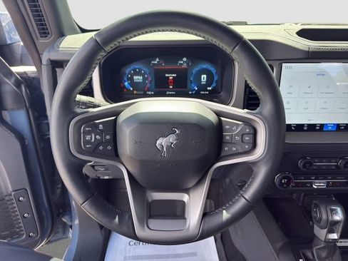 Used 2025 Ford Bronco Outer Banks AWD/4WD image 10