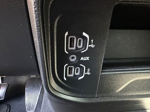 Used 2024 RAM 2500 Big Horn image 19