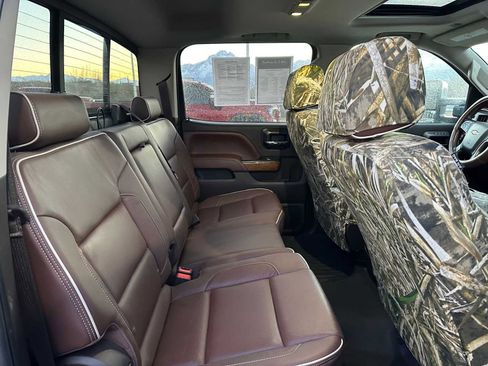 Used 2015 Chevrolet Silverado 3500 High Country w/ Duramax Plus Package image 12