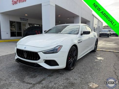 Used 2023 Maserati Ghibli Modena RWD image 2