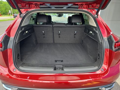 Used 2023 Buick Envision Essence AWD/4WD image 20