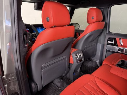 Used 2026 Mercedes-Benz G 63 AMG 4MATIC image 15