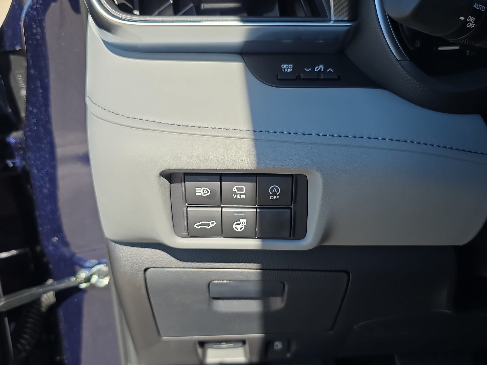 New 2026 Toyota Highlander Platinum AWD/4WD image 22