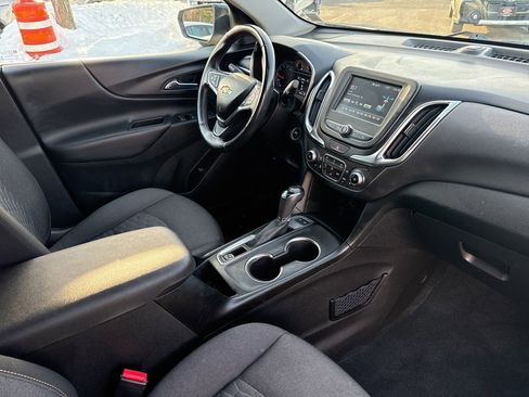Used 2018 Chevrolet Equinox LT image 28