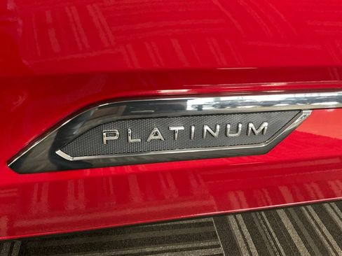 Used 2025 Toyota Tundra Platinum image 24