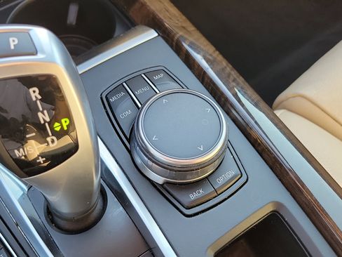 Used 2018 BMW X5 xDrive40e image 40