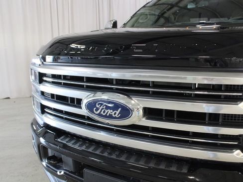 Used 2026 Ford F350 Platinum w/ Platinum Plus Package AWD/4WD image 34