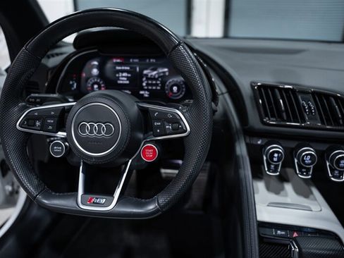 Used 2021 Audi R8 V10 RWD image 23