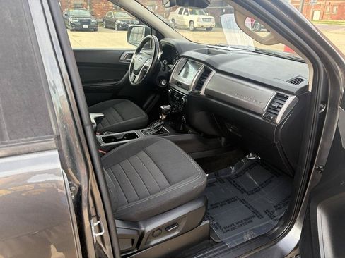 Used 2019 Ford Ranger XLT w/ Equipment Group 302A Luxury AWD/4WD image 10