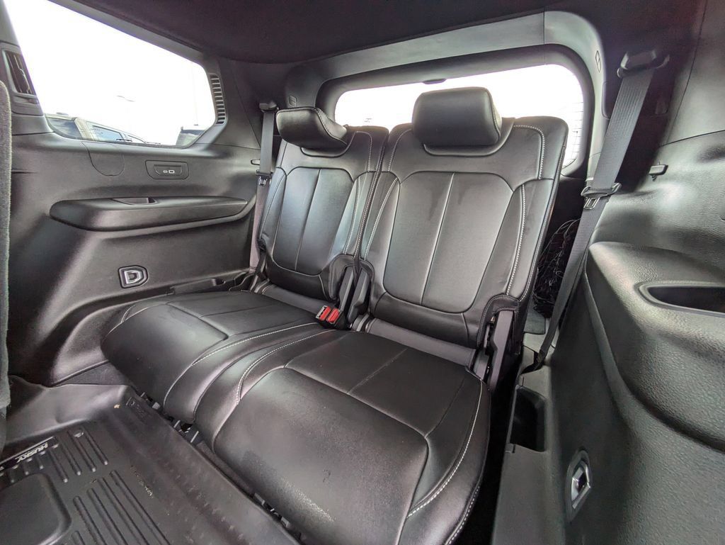Used 2024 Jeep Grand Cherokee L Limited w/ Black Appearance Package RWD image 34