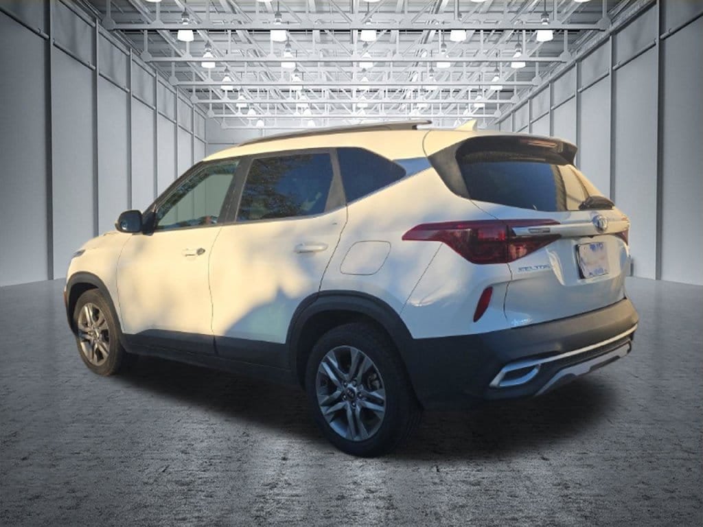 Used 2021 Kia Seltos S AWD/4WD image 4