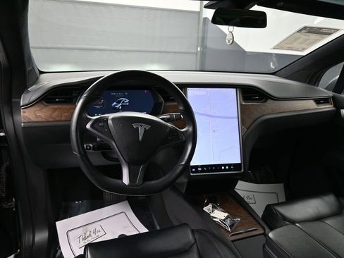 Used 2020 Tesla Model X Long Range image 25