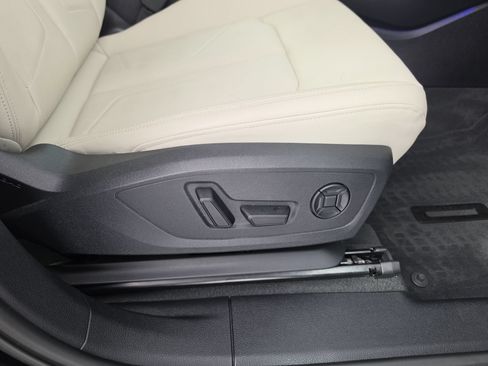 Certified 2024 Audi Q3 2.0T Premium Plus AWD/4WD image 35