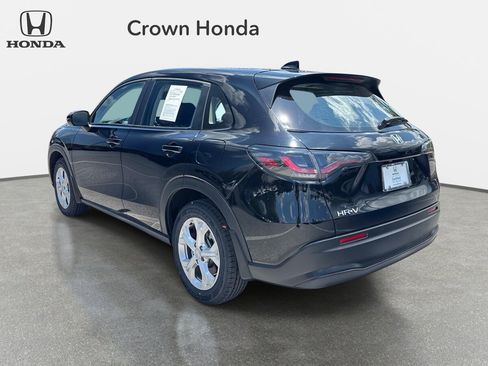 Certified 2023 Honda HR-V LX image 3