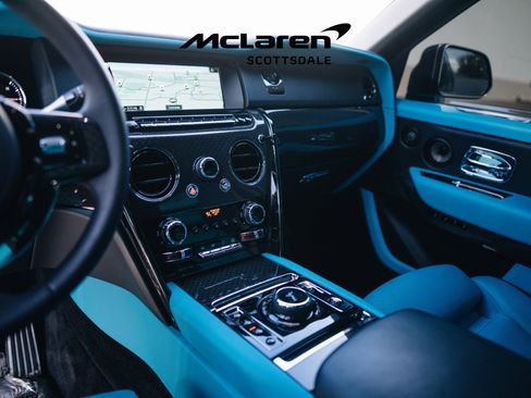 Used 2023 Rolls-Royce Cullinan Black Badge w/ Driver's Package image 30