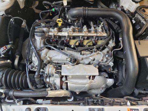Used 2023 Chevrolet Malibu LS FWD image 30
