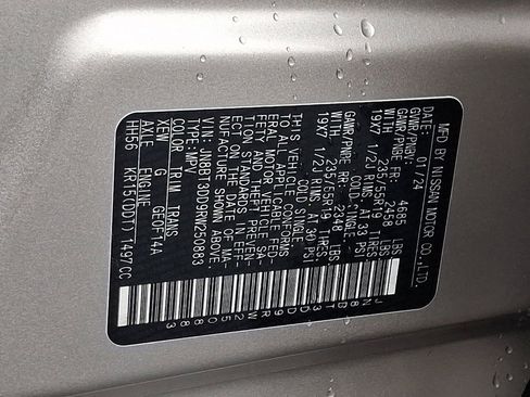 Used 2024 Nissan Rogue Platinum w/ Platinum Premium Package image 32