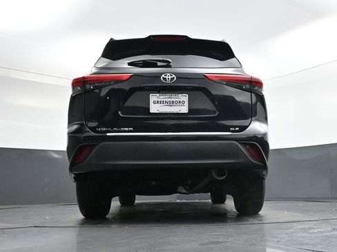 Used 2023 Toyota Highlander L image 41