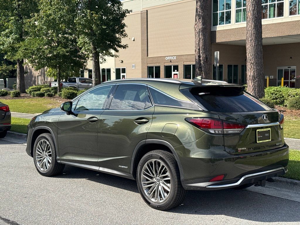 Used 2022 Lexus RX 450h AWD w/ Luxury Package image 3