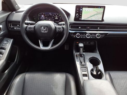 Used 2025 Honda Civic Sport Touring image 8
