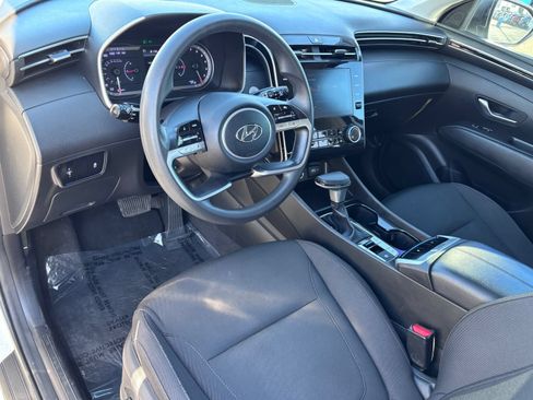 Used 2022 Hyundai Tucson SEL FWD image 17