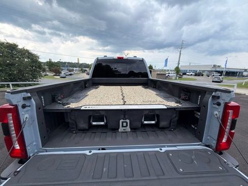 Used 2024 Ford F250 Lariat w/ Lariat Ultimate Package AWD/4WD image 10
