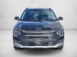 Used 2024 Kia Niro EX FWD video 2