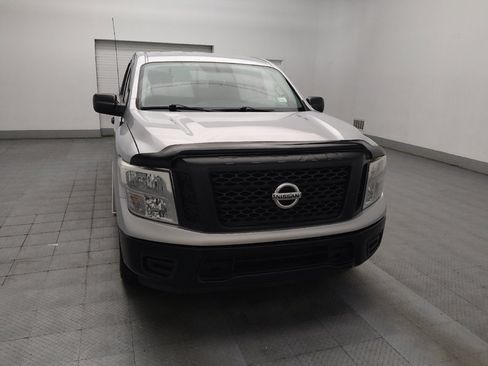 Used 2017 Nissan Titan S RWD image 14