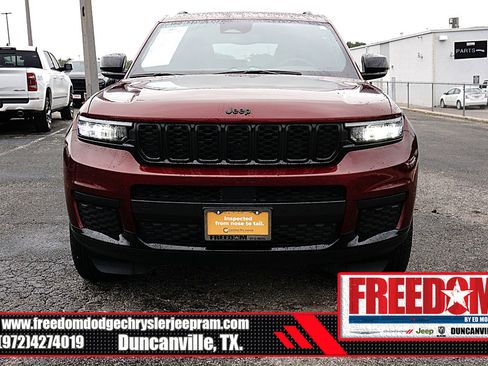 Certified 2024 Jeep Grand Cherokee L Altitude RWD image 8