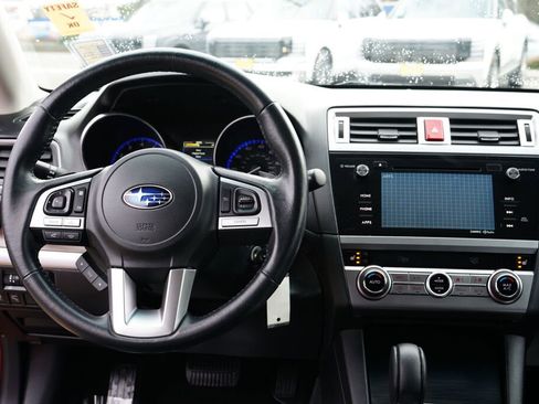 Used 2015 Subaru Outback 2.5i Limited w/ Popular Package #4 image 20