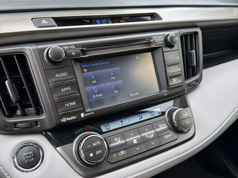 Used 2014 Toyota RAV4 Limited FWD image 13