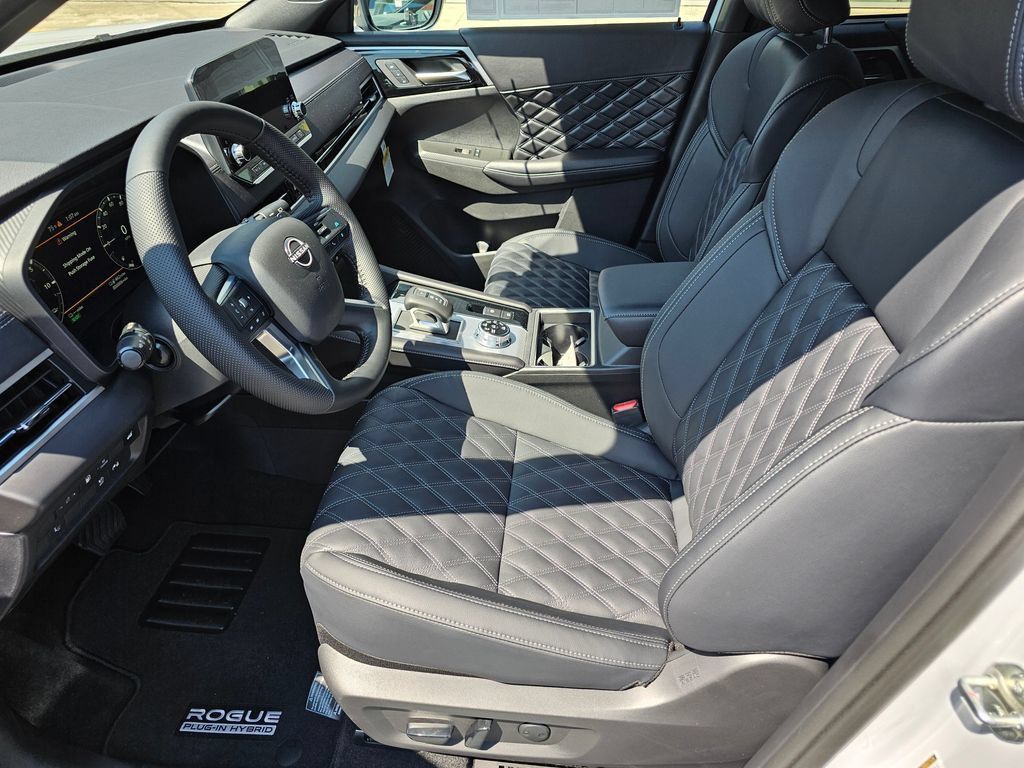New 2026 Nissan Rogue Platinum AWD/4WD image 19