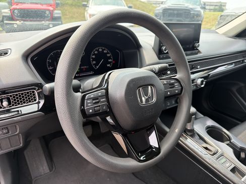Used 2025 Honda Civic LX image 6