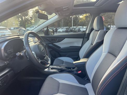 Used 2023 Subaru Crosstrek 2.0i Premium image 19