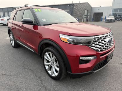 Certified 2022 Ford Explorer Platinum w/ Equipment Group 601A