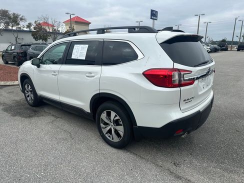 Used 2025 Subaru Ascent Premium image 9