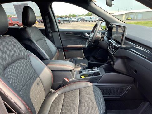 Used 2023 Ford Escape ST-Line Select w/ Tech Pack #2 image 19