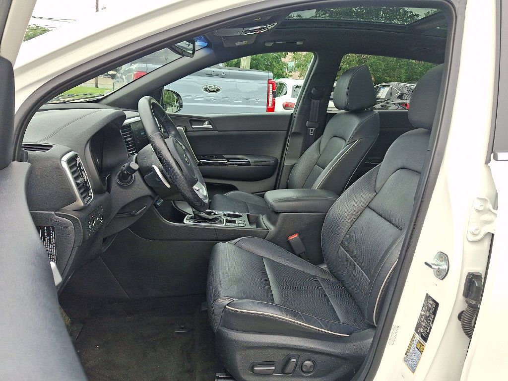 Certified 2022 Kia Sportage SX AWD/4WD image 17
