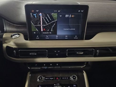 Used 2020 Lincoln Aviator Reserve w/ Equipment Group 201A image 32