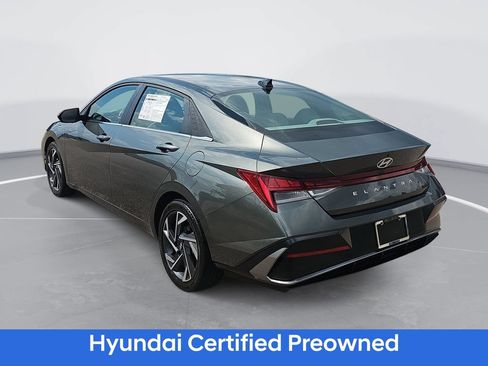 Certified 2025 Hyundai Elantra SEL FWD image 7