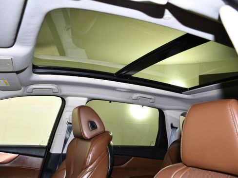 Certified 2024 Acura MDX SH-AWD w/ Technology Package image 39