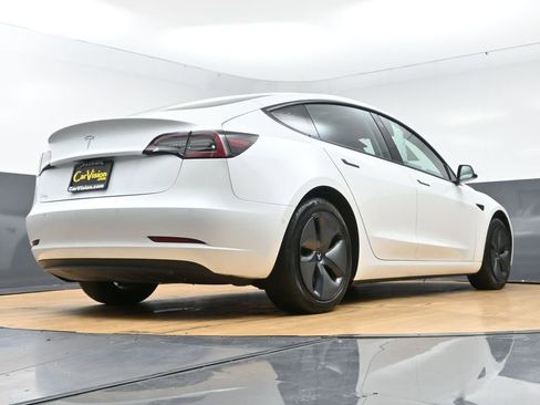Used 2021 Tesla Model 3 Standard Range Plus image 58