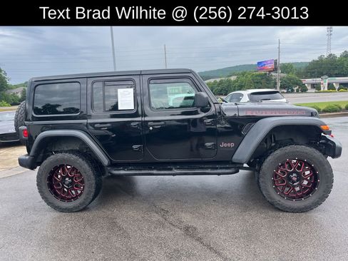 Used 2021 Jeep Wrangler Unlimited Rubicon AWD/4WD image 2