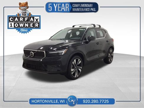 Used 2024 Volvo XC40 B5 Ultimate w/ Climate Package AWD/4WD image 1