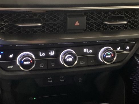 Used 2025 Acura ADX A-Spec image 30