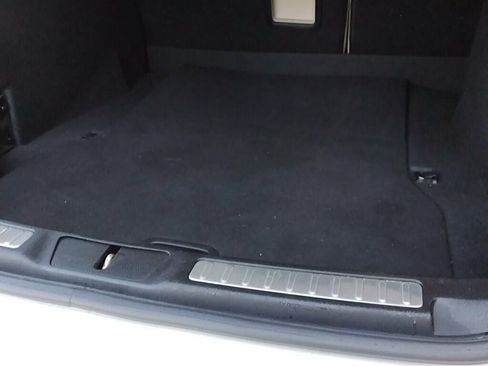 Used 2017 Lincoln Continental Reserve w/ Technology Package image 33