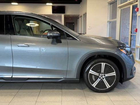 Used 2023 Mercedes-Benz EQE 350+ 4MATIC SUV w/ Exclusive Trim Package image 16